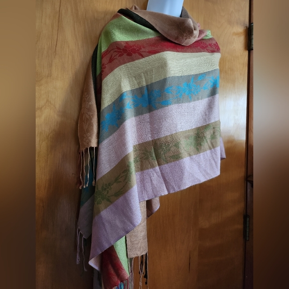 Pashmina Silk Scarf Reversible - Picture 5 of 7